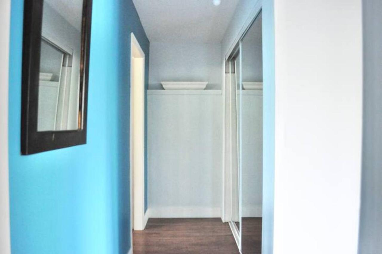 Cozy 1 Bd Suite Centrally Located North Vancouver Buitenkant foto