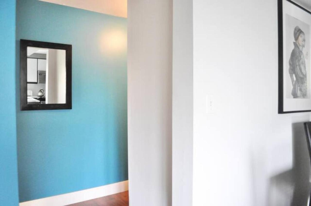 Cozy 1 Bd Suite Centrally Located North Vancouver Buitenkant foto